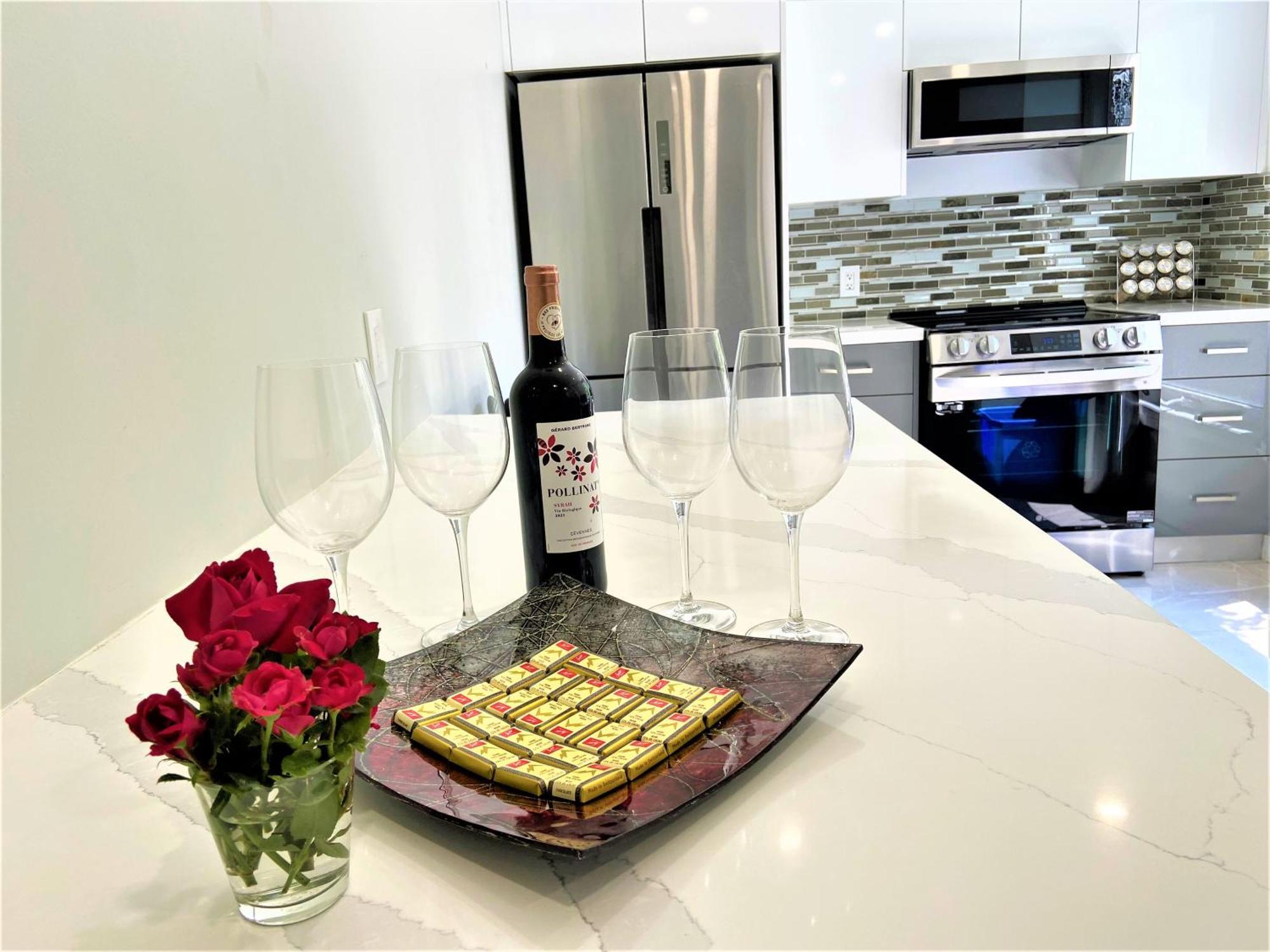 Iresidence In Toronto - Fantastic Vacation Home Экстерьер фото