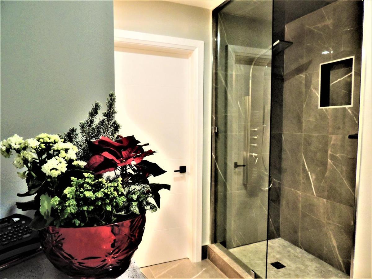 Iresidence In Toronto - Fantastic Vacation Home Экстерьер фото